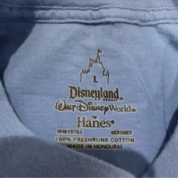 Disney / Magic Kingdom 45th Anniversary Celebration Short Sleeve Crewneck Shirt - Picture 4 of 6